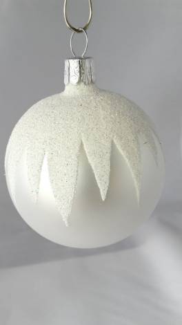 Hvid silkemat juletræskugle med glimmer