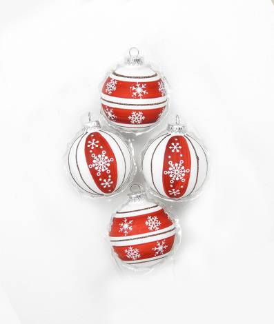 Røde og hvide juletræskugler med snefnug Ø 7 cm